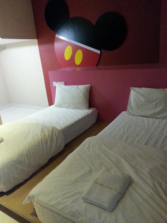 Golden Guest House Kuantan Extérieur photo
