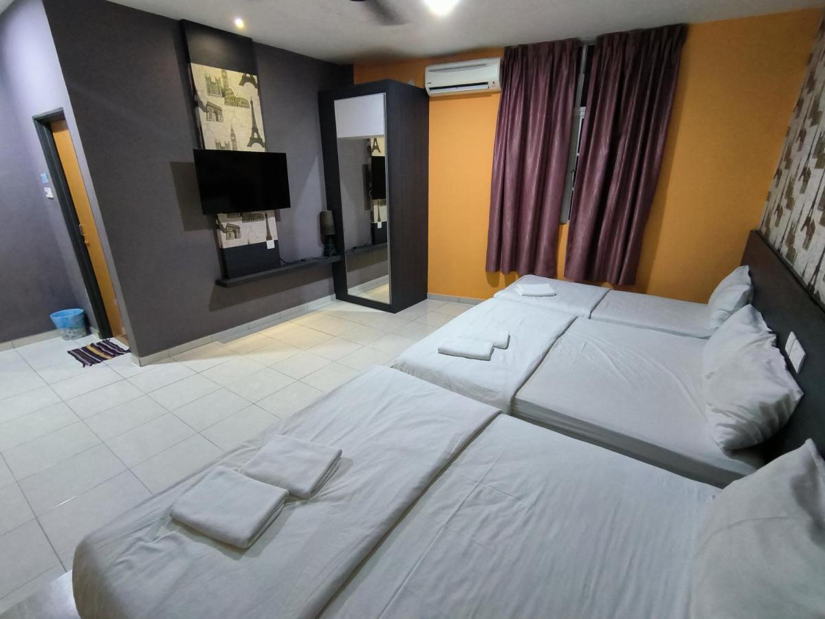 Golden Guest House Kuantan Extérieur photo
